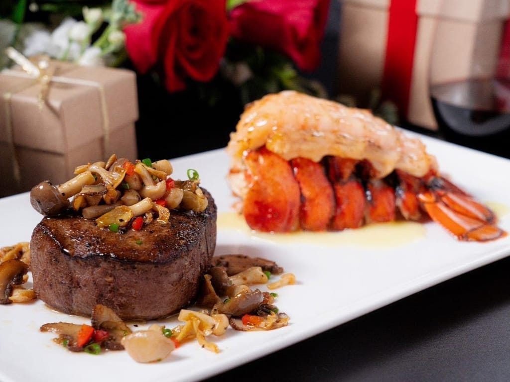Picture of the Steak and Lobster Gift from from Landry's Kitchen