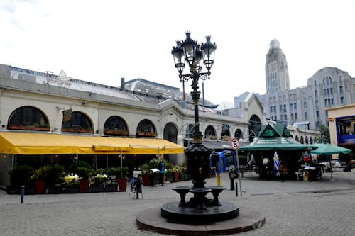 5 lugares en Montevideo para ir en Uber  - Mercado del Puerto