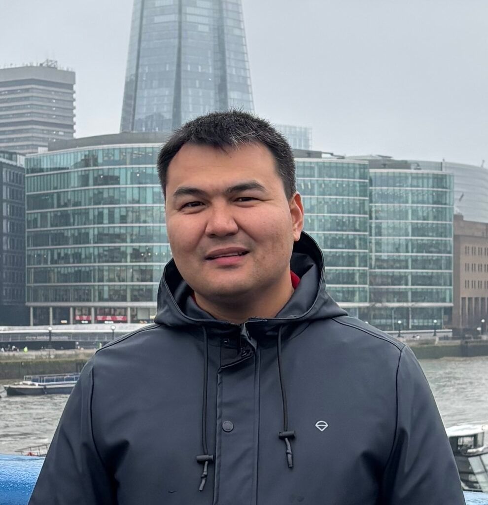 Almaz Rakhimbekov